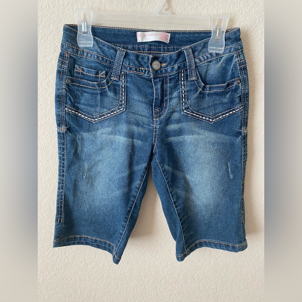 No Boundaries jeans shorts